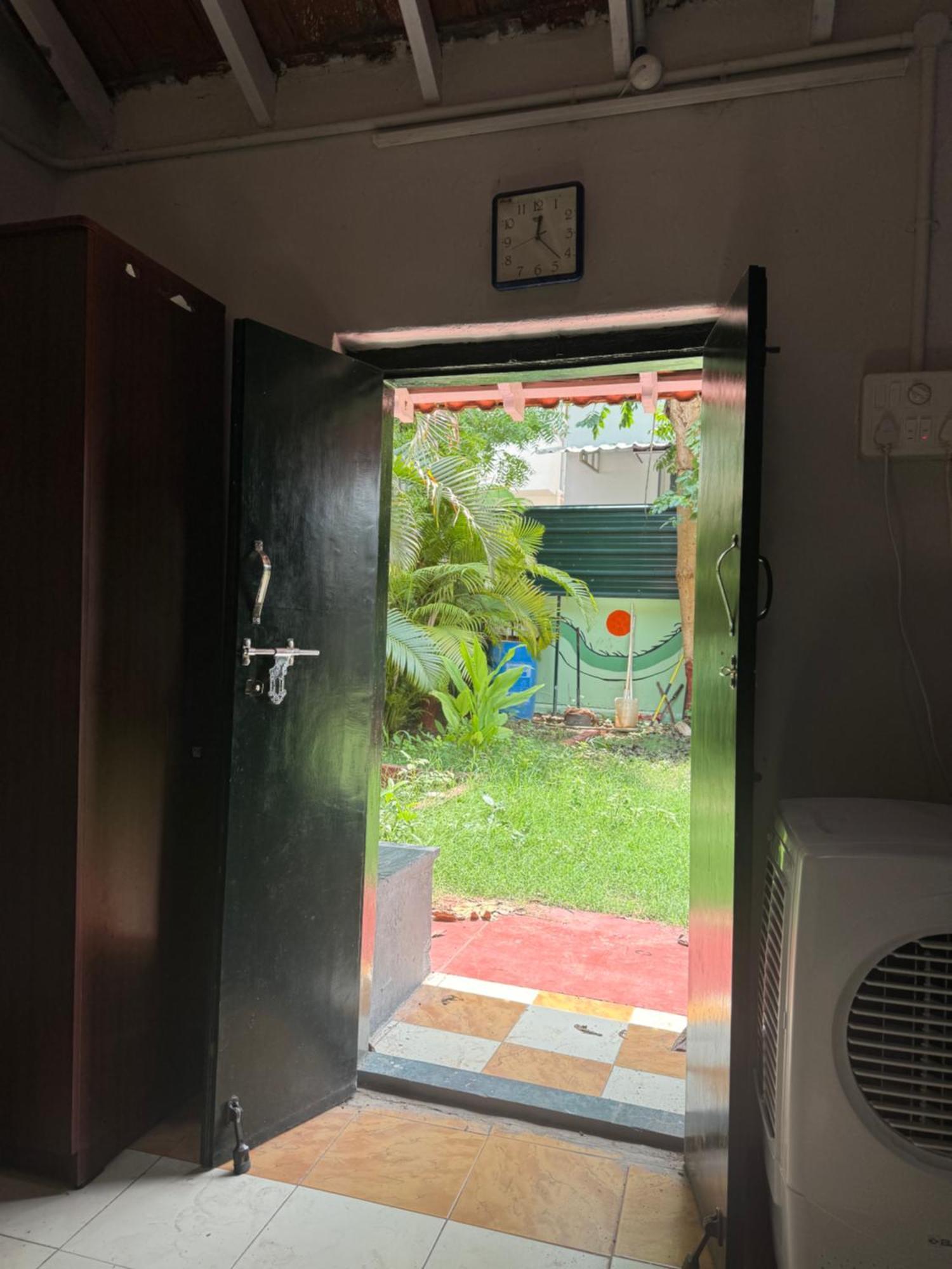 The Lazy Palm Shack Ξενοδοχείο Κοϊμπατόρε Εξωτερικό φωτογραφία